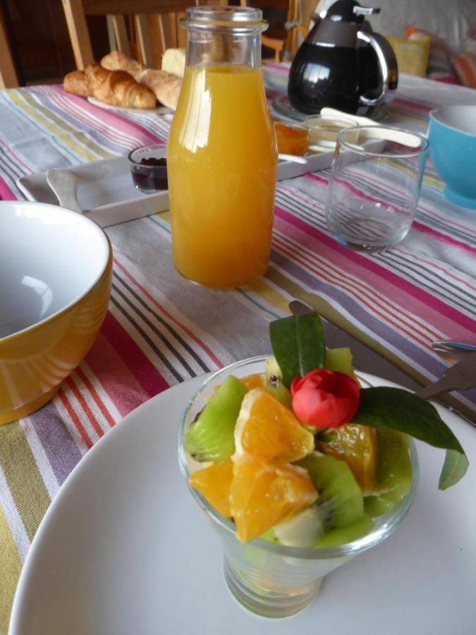 A La Maison Jaune Nantes